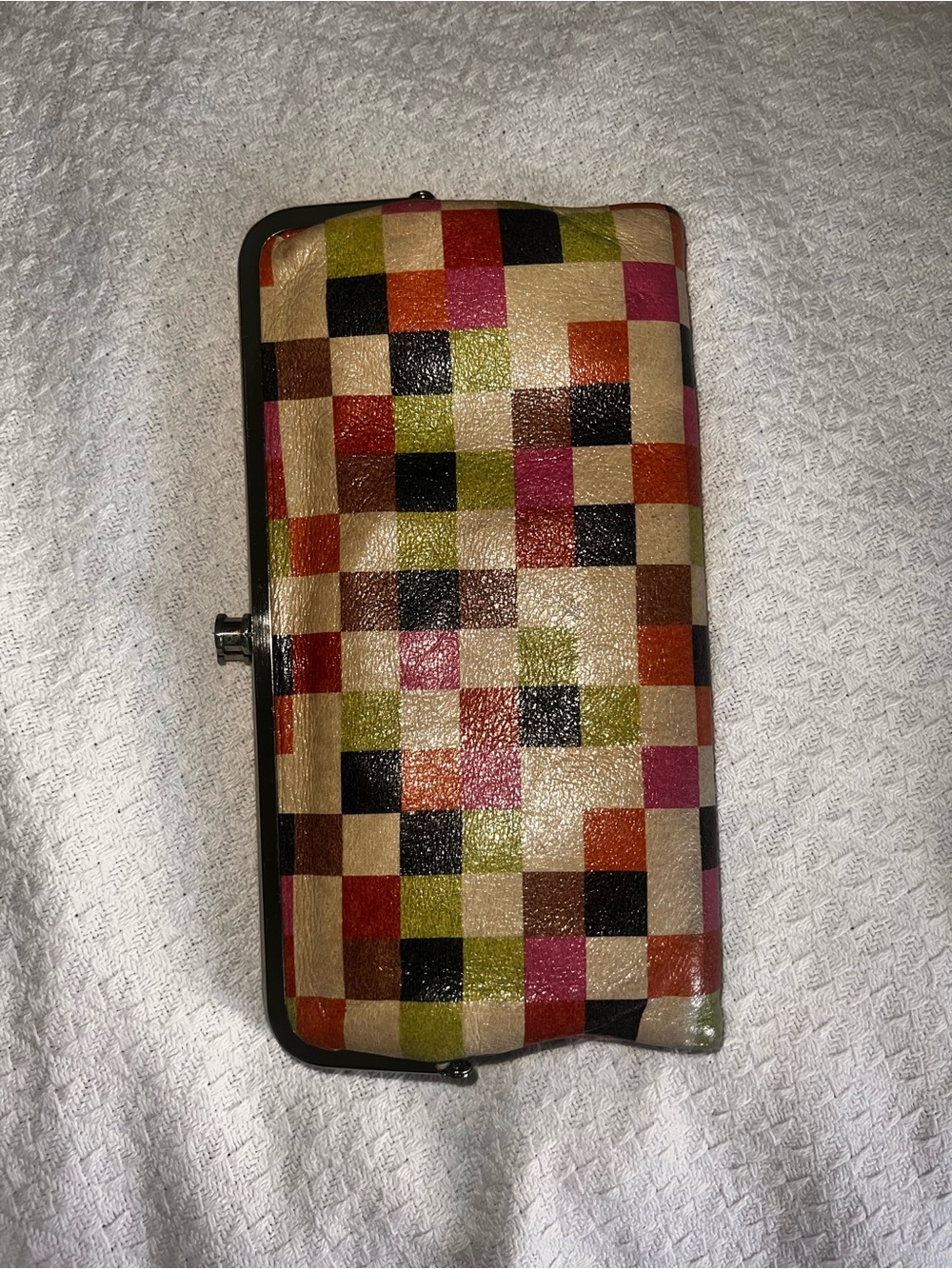 Hobo Color Block Wallet - Picture 3 of 4